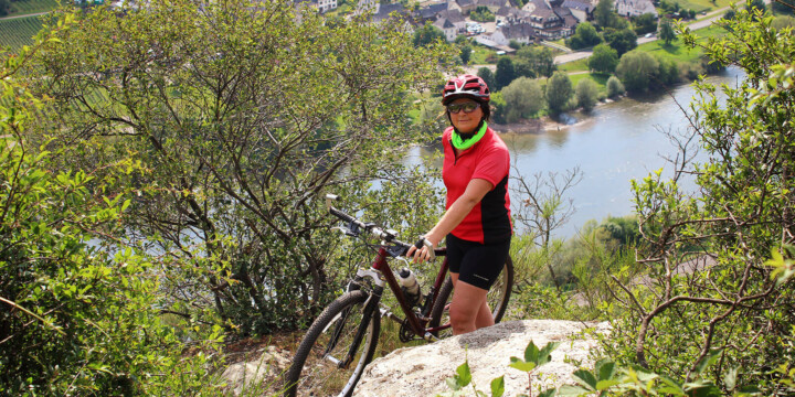 Mountainbiken in den Weinbergen